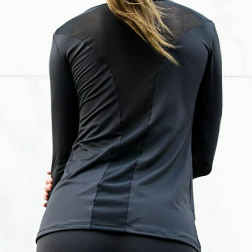Y Workout Top - Picture 2 of 2
